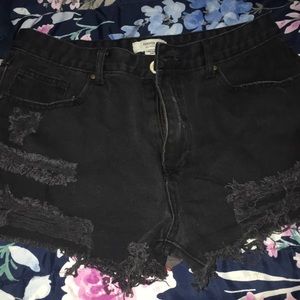 Forever 21 ruffled black shorts